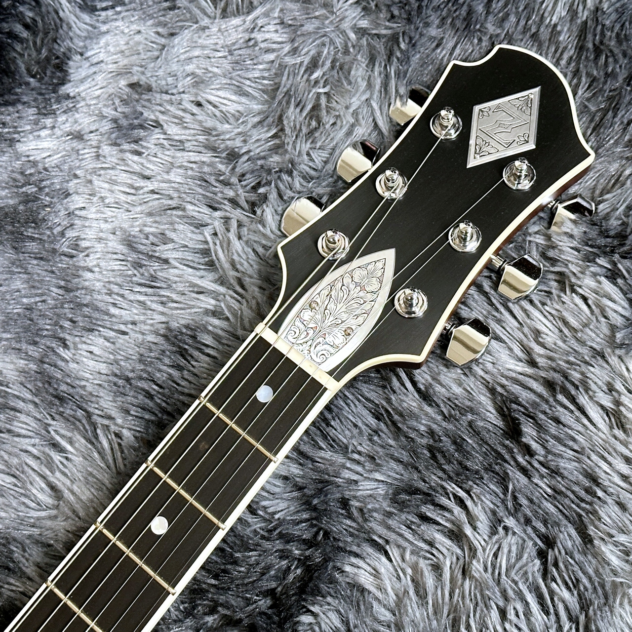 廃盤　　アメジスト　ケーキプレート　2枚セット Zemaitis ゼマイティス エレキギター MFG-AC-24 Dragon & Heart