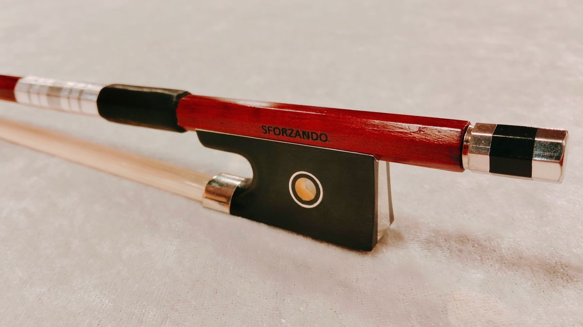 Sforzando 【バイオリン弓】 '1011' 【池袋店】（新品/送料無料