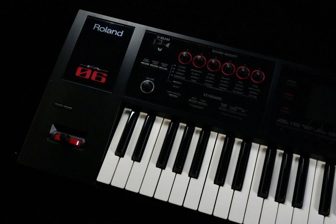 Roland FA-06（中古/送料無料）【楽器検索デジマート】