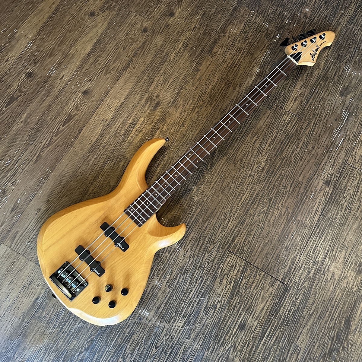 Aria Pro II AVB-85 AVANTE Series Electric Bass（中古/送料