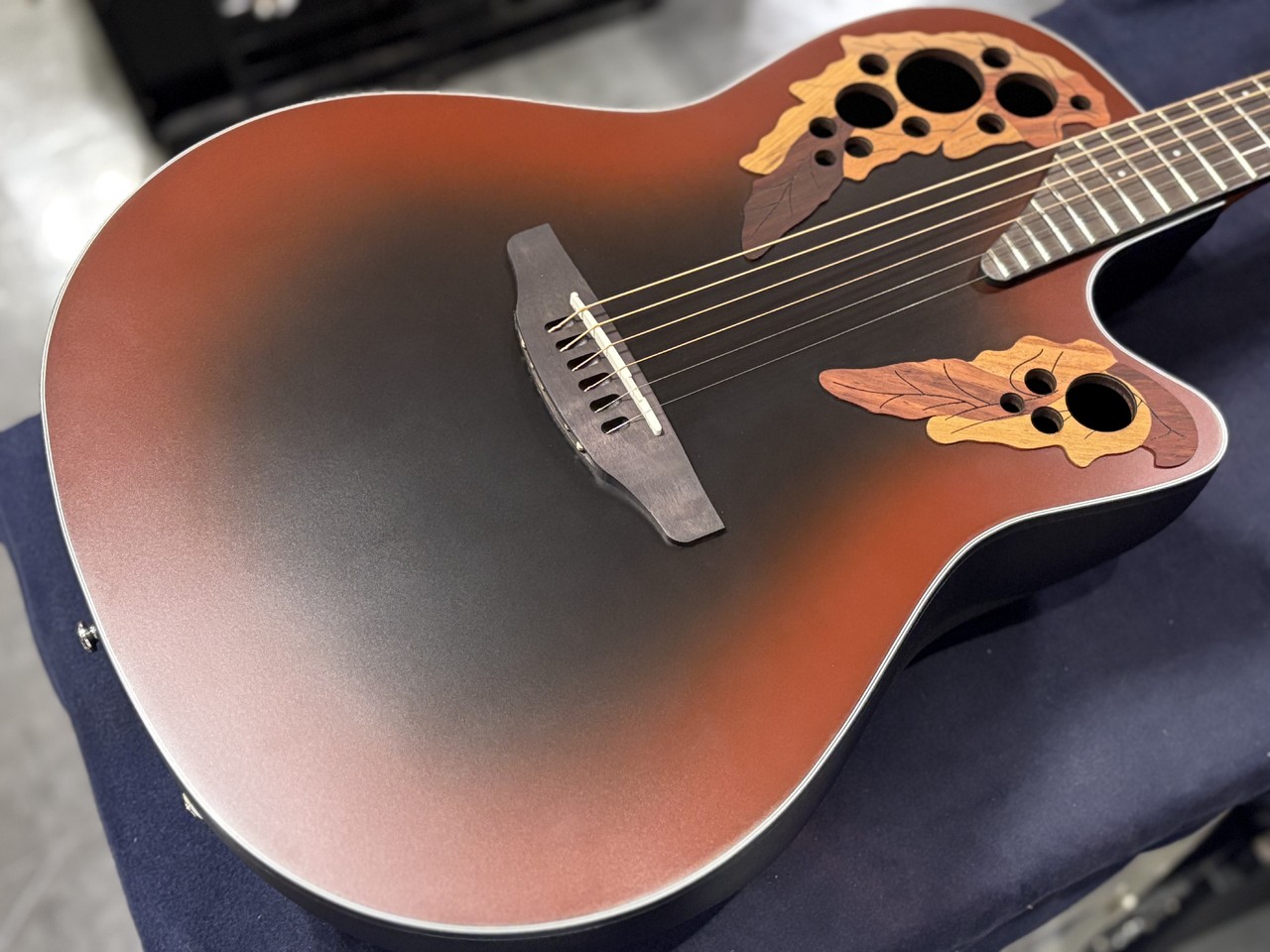 Ovation 【在庫あり・即発送】CE44-RRB-G