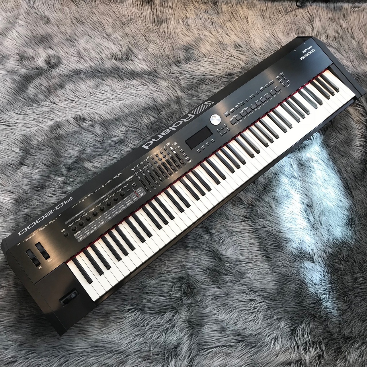 Roland RD-2000 Stage Piano 【美品中古品】【送料無料・48回払いまで