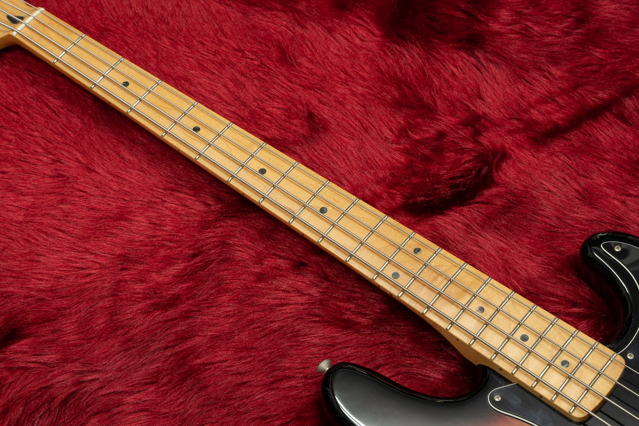 Fender MEX Deluxe Active Precision Bass 3TS #MX17937937 4.2kg