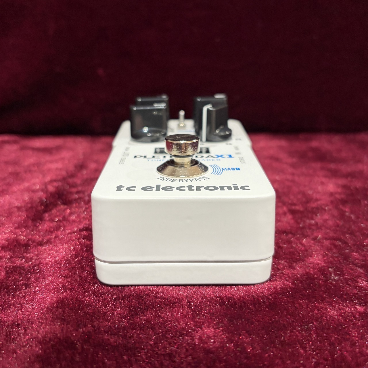 tc electronic PLETHORA X1 中古美品 TC Electronic Plethora X1 TonePrint Multi-effects Pedal | Sweetwater