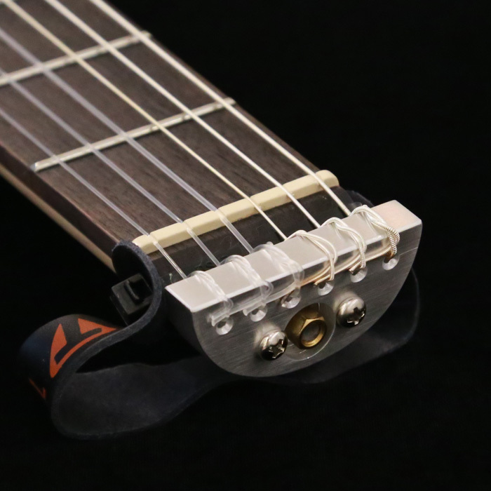 Traveler Guitar Ultra-Light Nylon, Maple ナイロン弦 エレガット