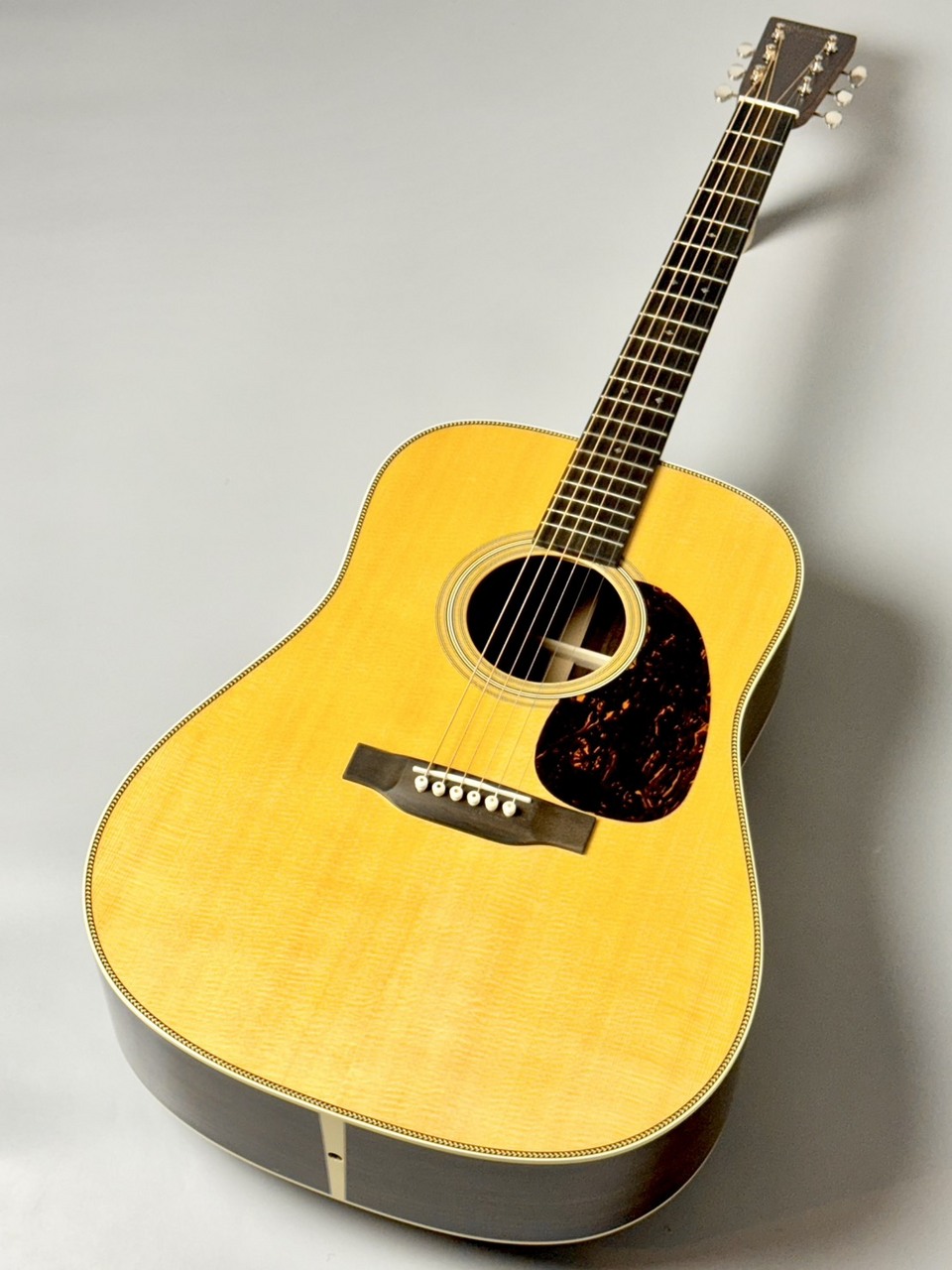 ギター Martin HD-28 standard HD-28