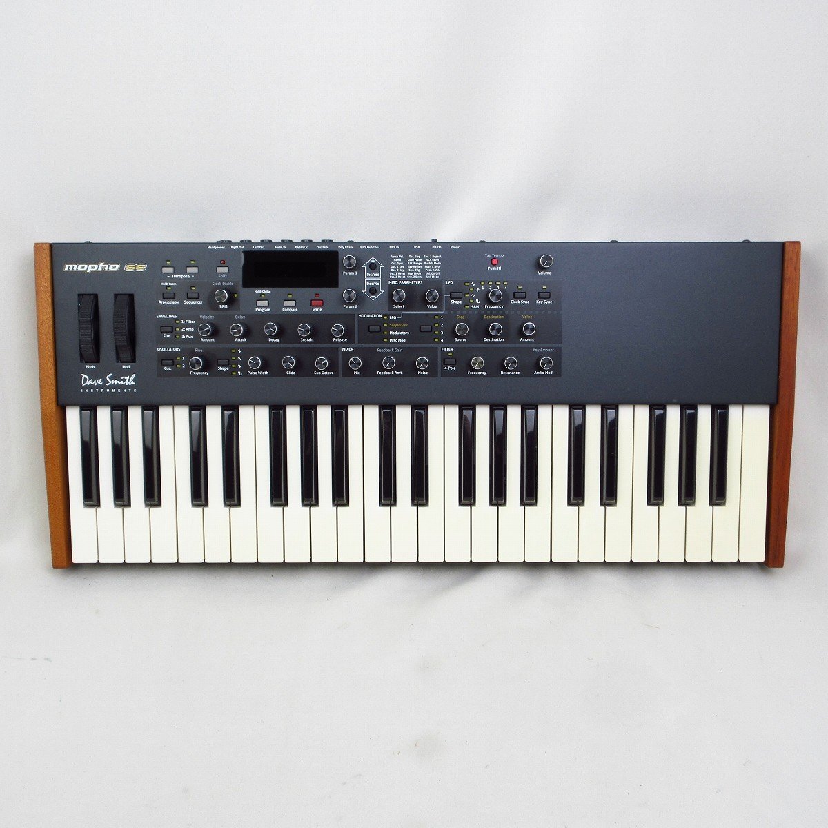 Dave Smith Instruments Mopho SE 