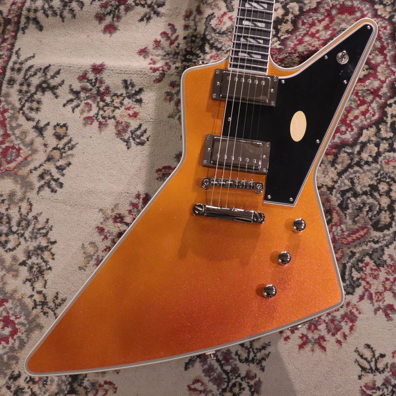 Epiphone Futura Explorer Custom ~Firestom Shift~ sn 25121521731