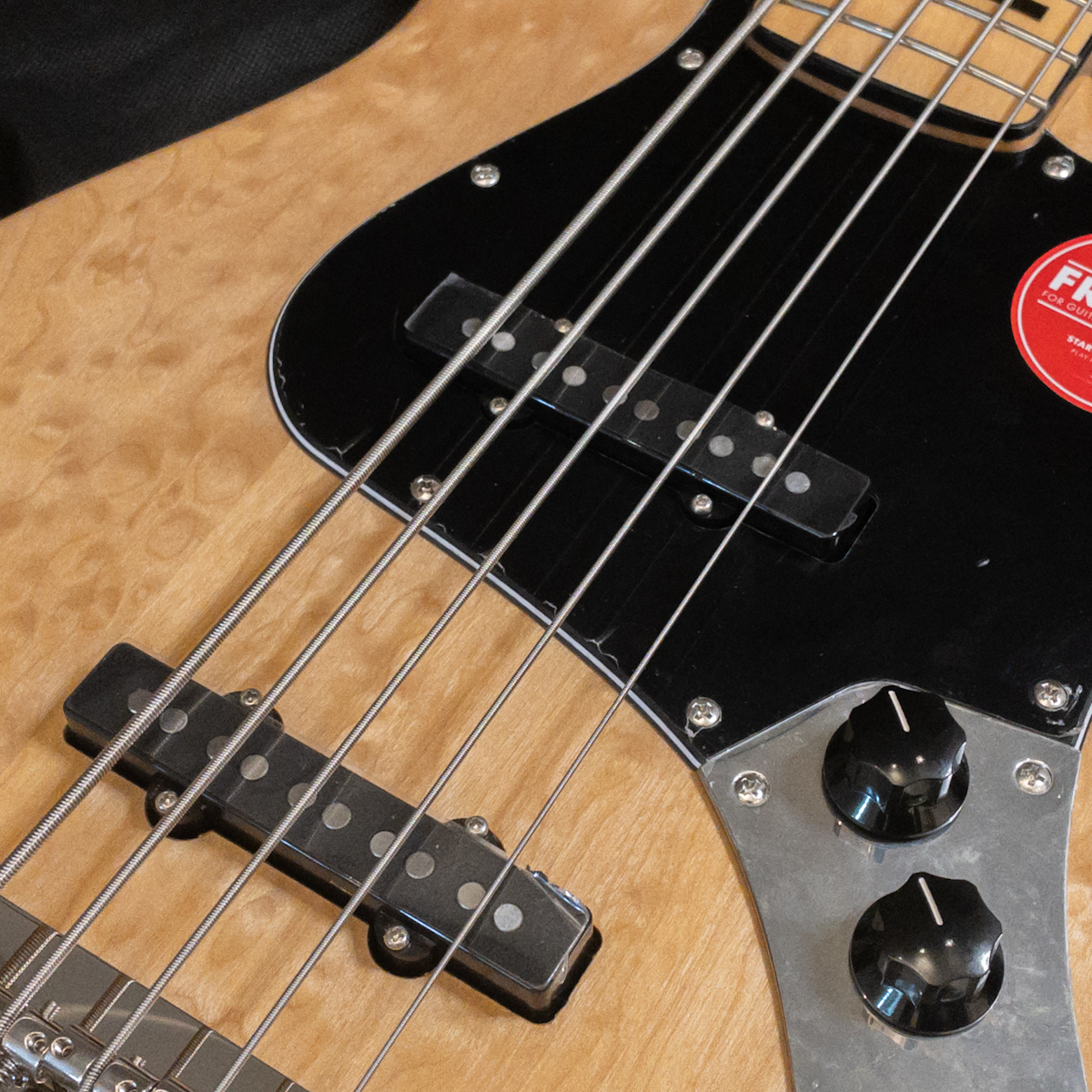 Squier by Fender Classic Vibe '70s Jazz Bass V 5弦ベース初心者12点