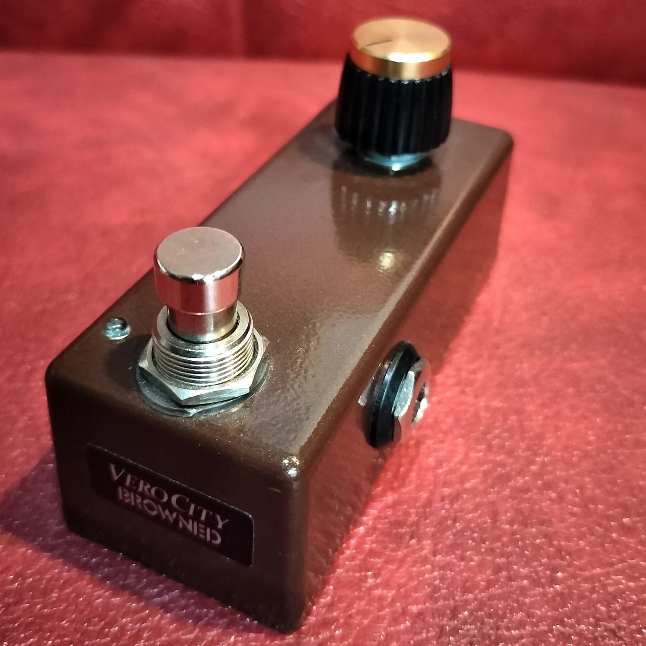 ギター VeroCity Browned VeroCity Effects Pedals Browned（中古）【楽器検索デジマート】