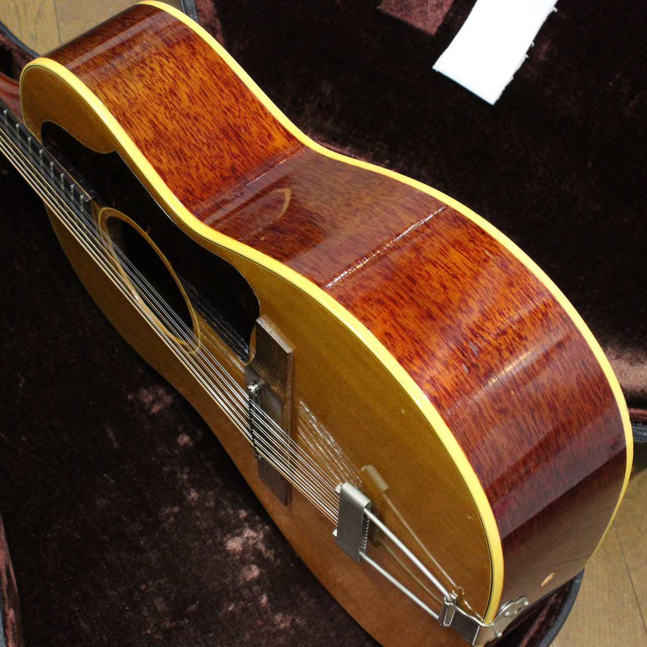 Gibson B-25-12N Trapeze tailpiece ギブソン 12弦 トラピーズテール