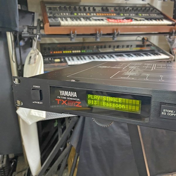 YAMAHA TX81Z（中古）【楽器検索デジマート】