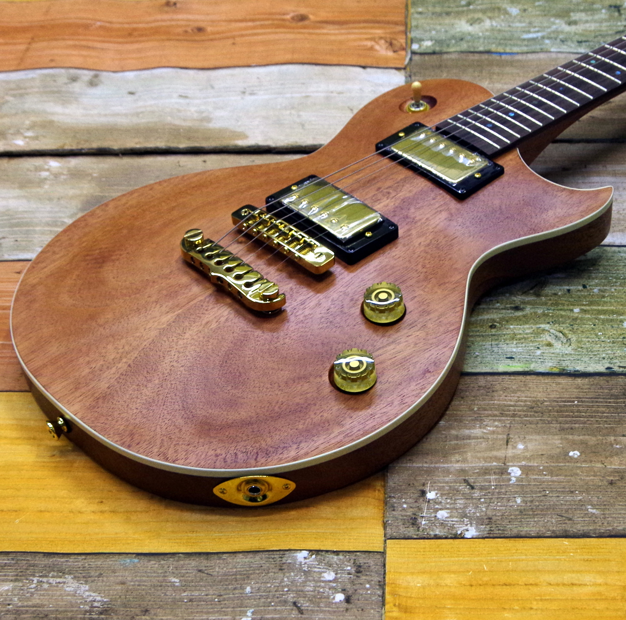 Aria Pro II PE-600MH STBR （新品）【楽器検索デジマート】