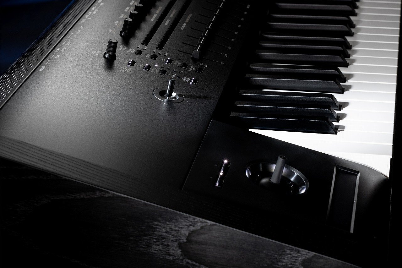 KORG KRONOS 61鍵モデル (KRONOS3-61) MUSIC WORKSTATION