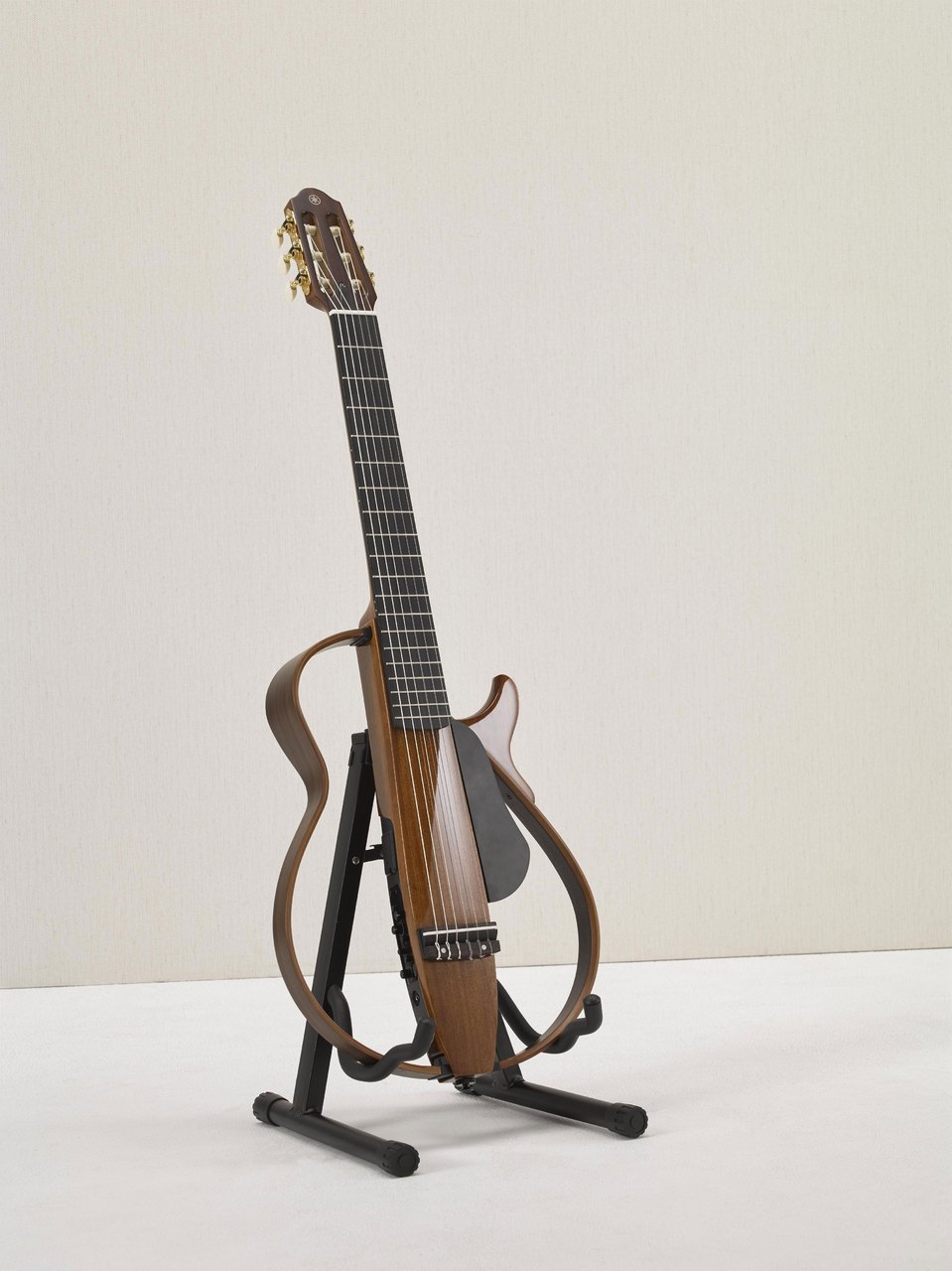 YAMAHA SLG200N/NT【サイレントギター】【ナイロン弦】（新品