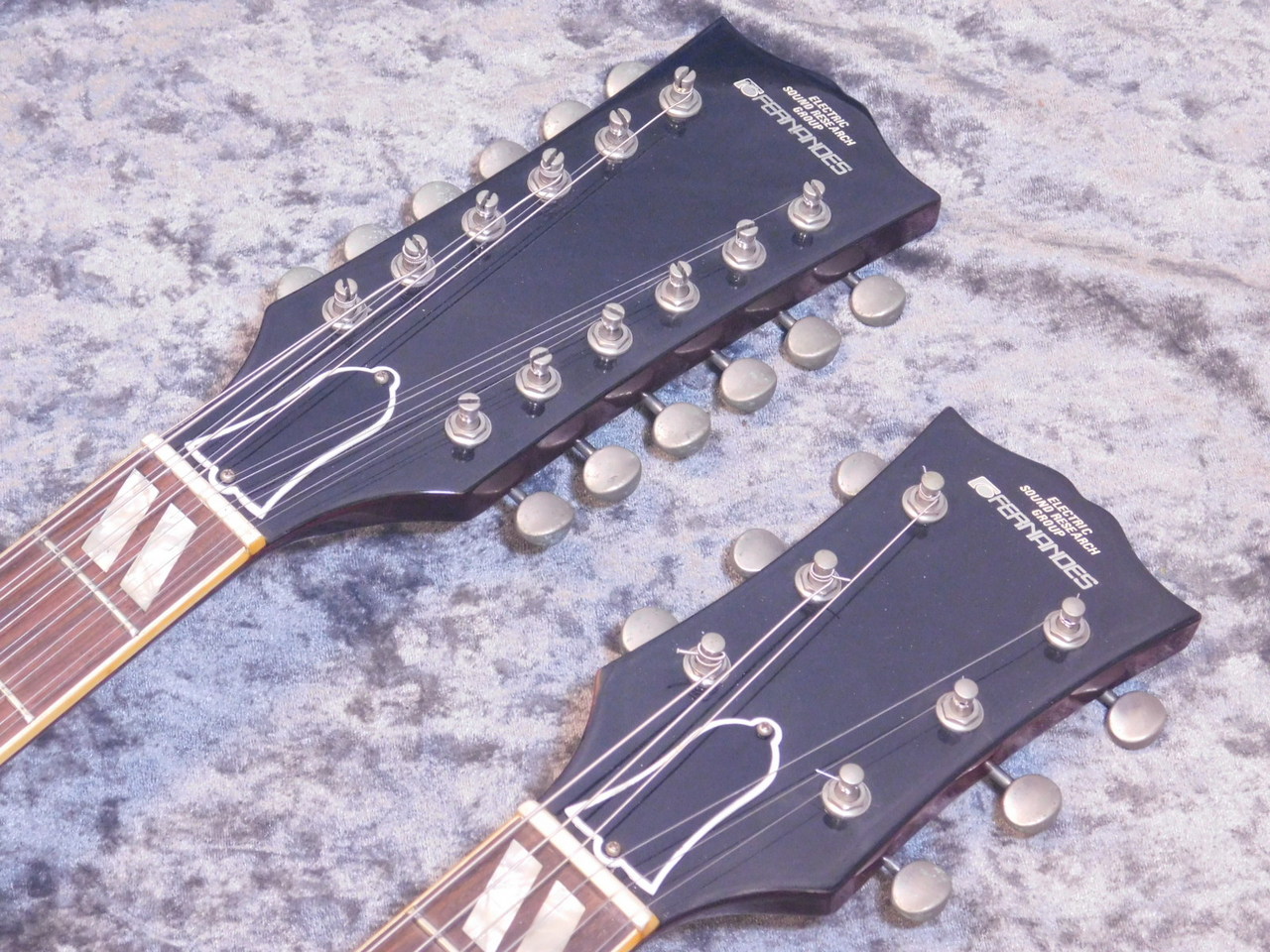 ◆美品 FERNANDES V-RATTLESNAKE EMG81&85 24F ◇美品 FERNANDES V-RATTLESNAKE EMG81&85 24F
