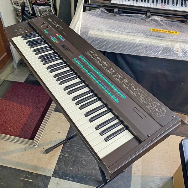 YAMAHA DX7 + BC1（中古）【楽器検索デジマート】