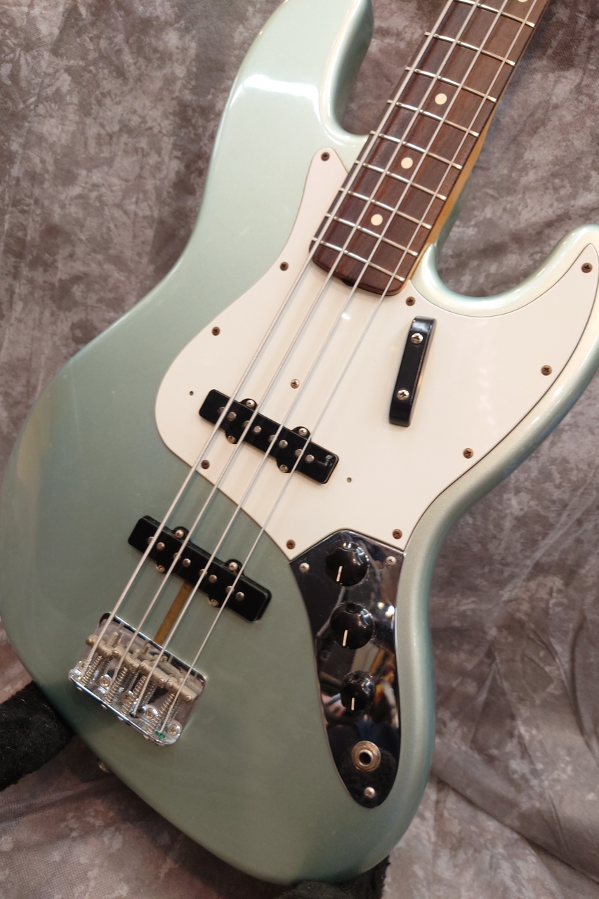 ベース fender american vintage jazz bass Fender American Vintage '64 Jazz Bass - Olympic White