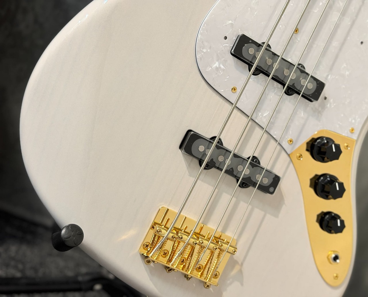 Tokai 【漆黒指板】AJB-101G -See Through White- #251380【4.27kg