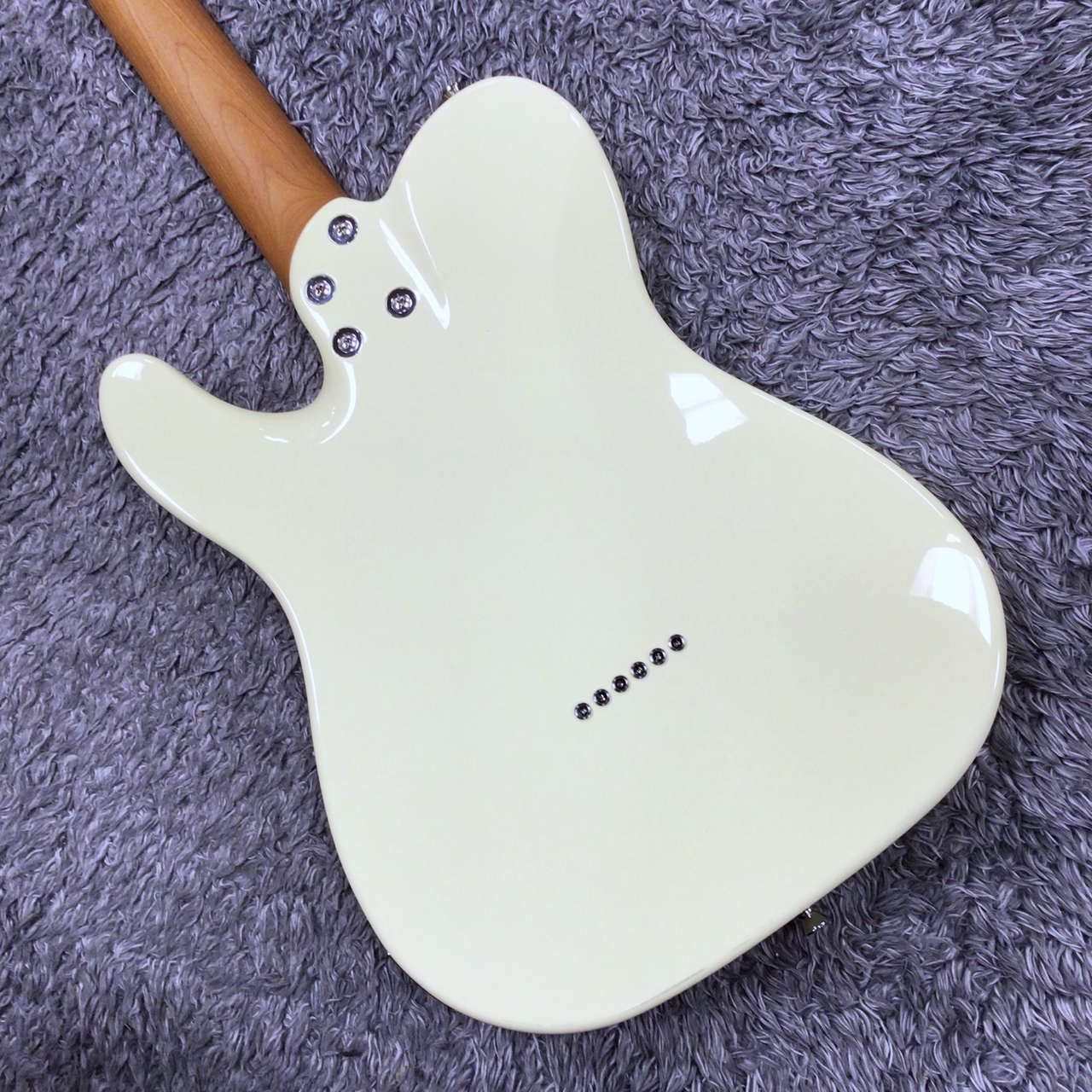 Bacchus フレットレスベース ホワイト 動作良好! Bacchus BTE-1DX RSM/M OWH (Olympic White) -Univers Series