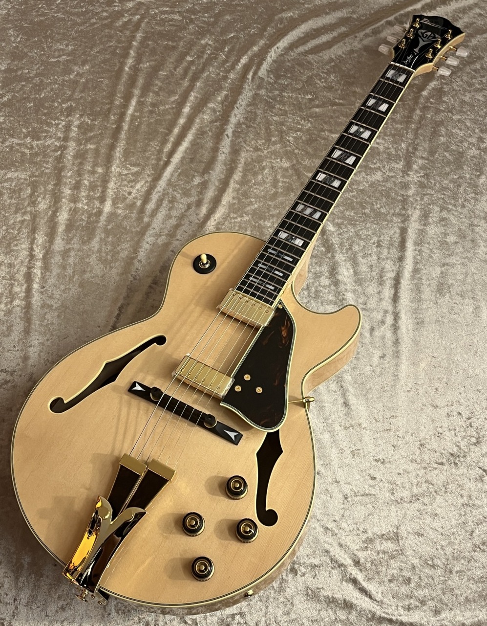 Ibanez 【NEW】George Benson GB10 Natural snF2604313 [3.52kg
