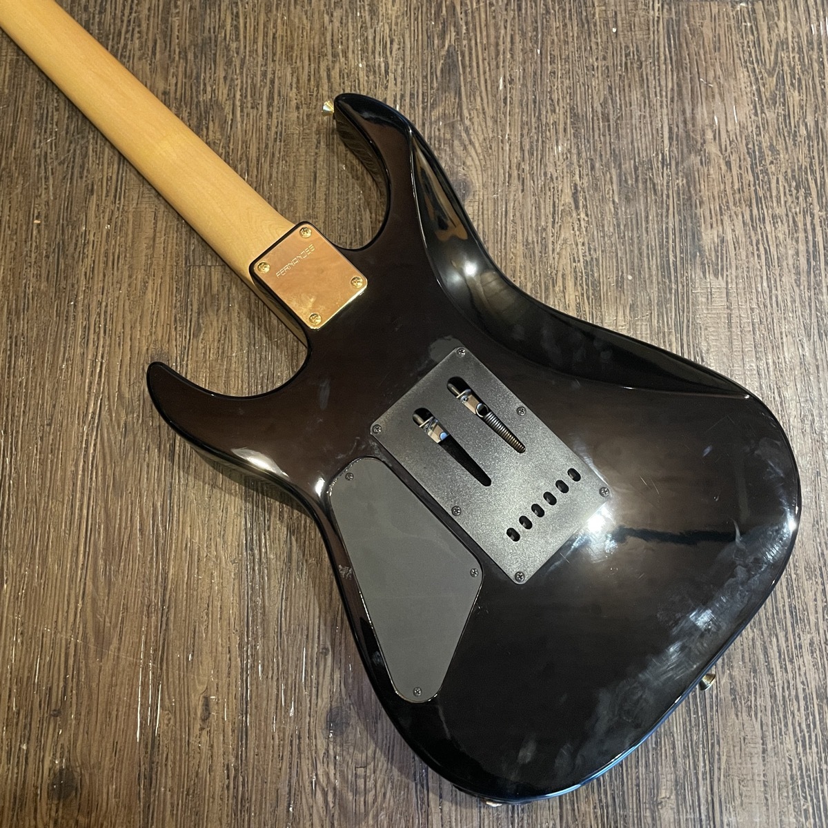FERNANDES SFR-512 フェルナンデス ストラト エレキギター hLPkGk6Y8AqJzFHcbUC3UU.jpg@webp