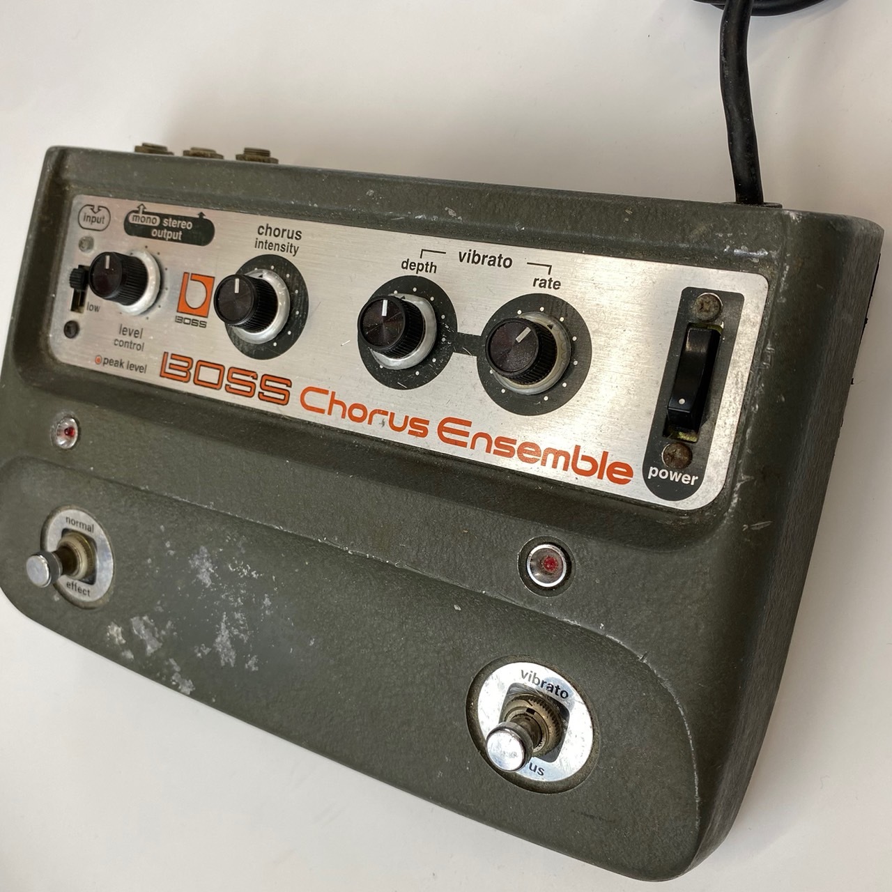 OH済み BOSS CE-1 Chorus Ensemble ボス コーラス BOSS】ボス『コーラス』CE-1 Chorus Ensemble コンパクト