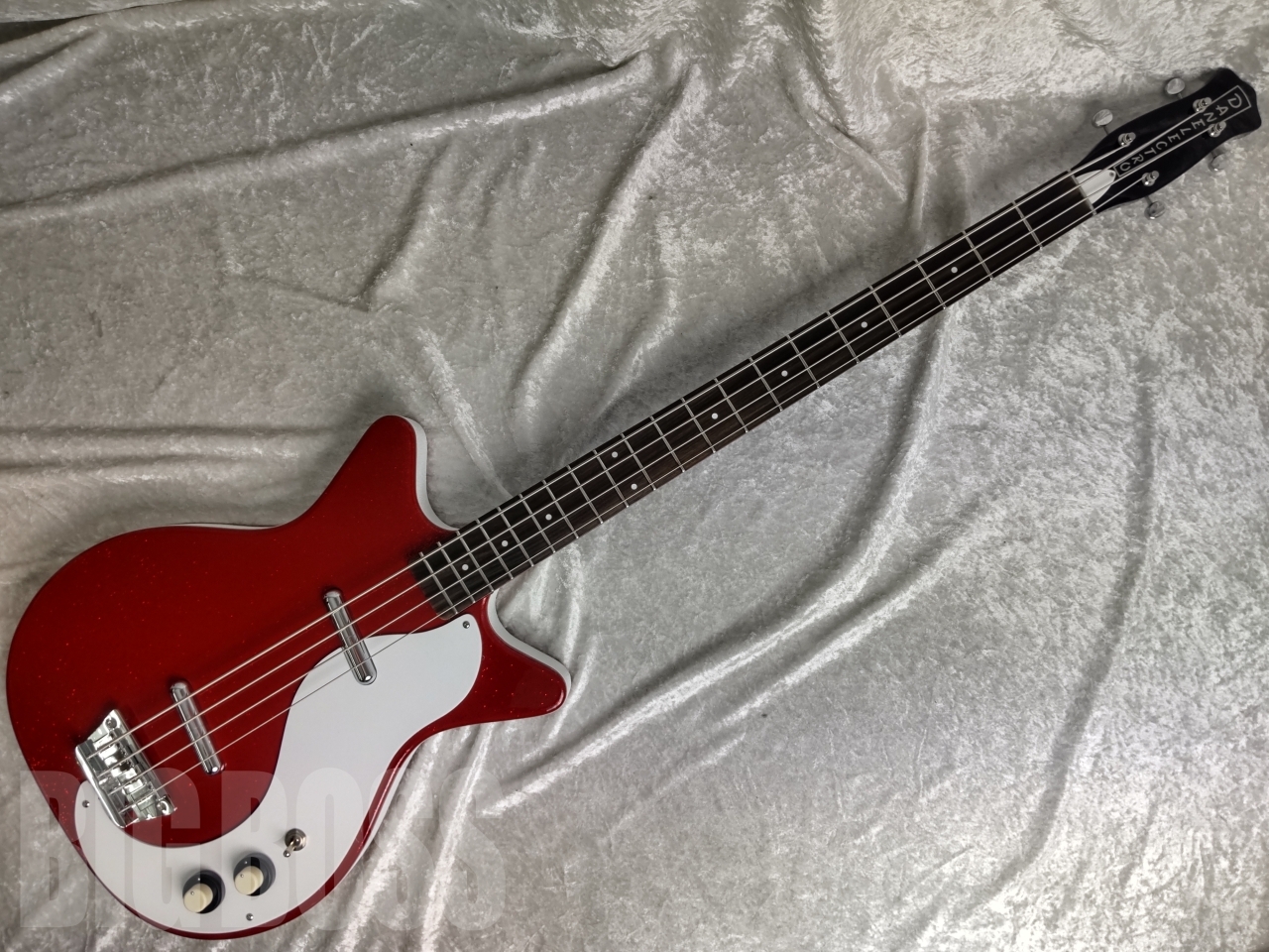 Danelectro 59DC LONGSCALE BASS(METALFLAKE RED)（新品/送料無料