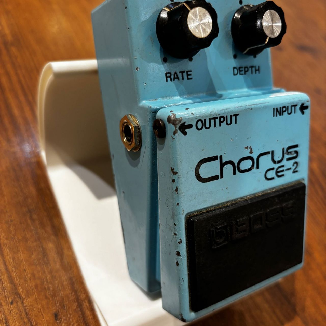 BOSS CE-2【Made in Japan】【銀ネジ】（中古/送料無料）【楽器検索