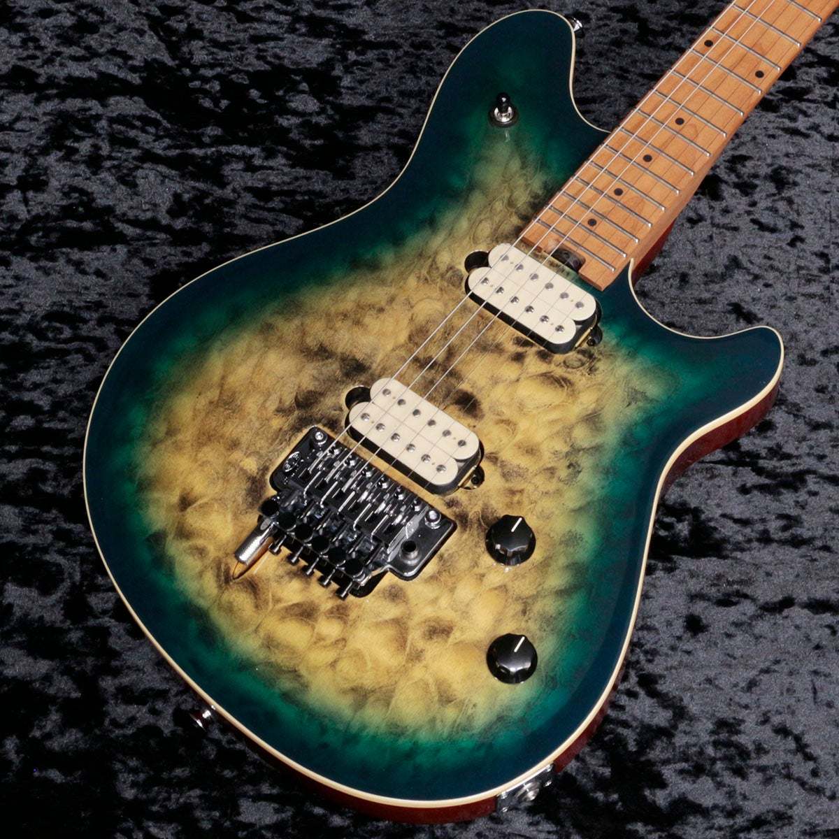 EVH Wolfgang Special QM Baked Maple Fingerboard Indigo Burst