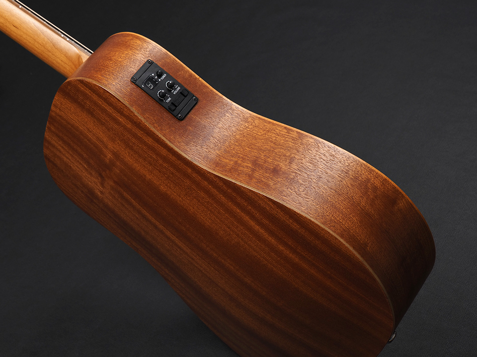 Taylor Baby Taylor-e Mahogany (BT-2e) エレアコモデル!（新品/送料