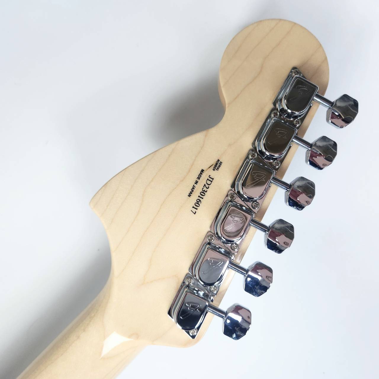 Fender Made in Japan Traditional 70s Stratocaster エレキギター ストラトキャスター （新品/送料無料）【楽器検索デジマート】