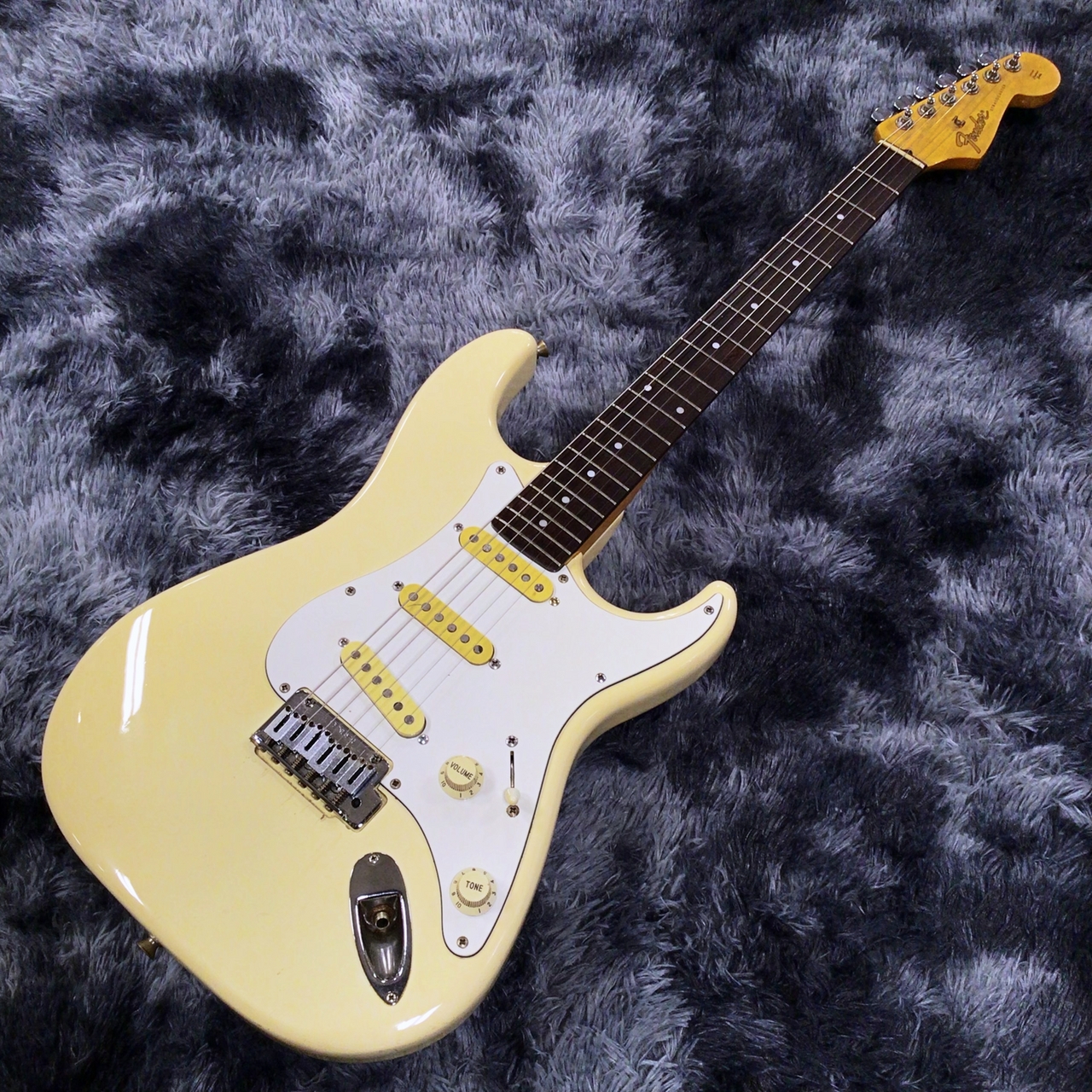 Fender Japan STS-550 (STS-55R) Vintage White【中古品】【1989