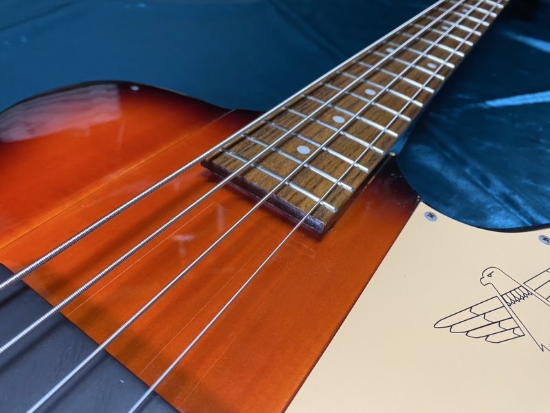 Tokai サンダーバード サンバースト エレキベース トーカイ Tokai サンダーバード サンバースト エレキベース トーカイ