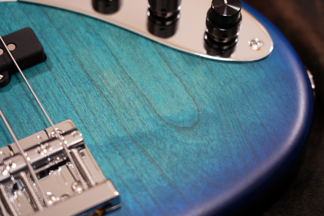 Sadowsky MetroLine 21-Fret Vintage J/J Bass, Red Alder Body
