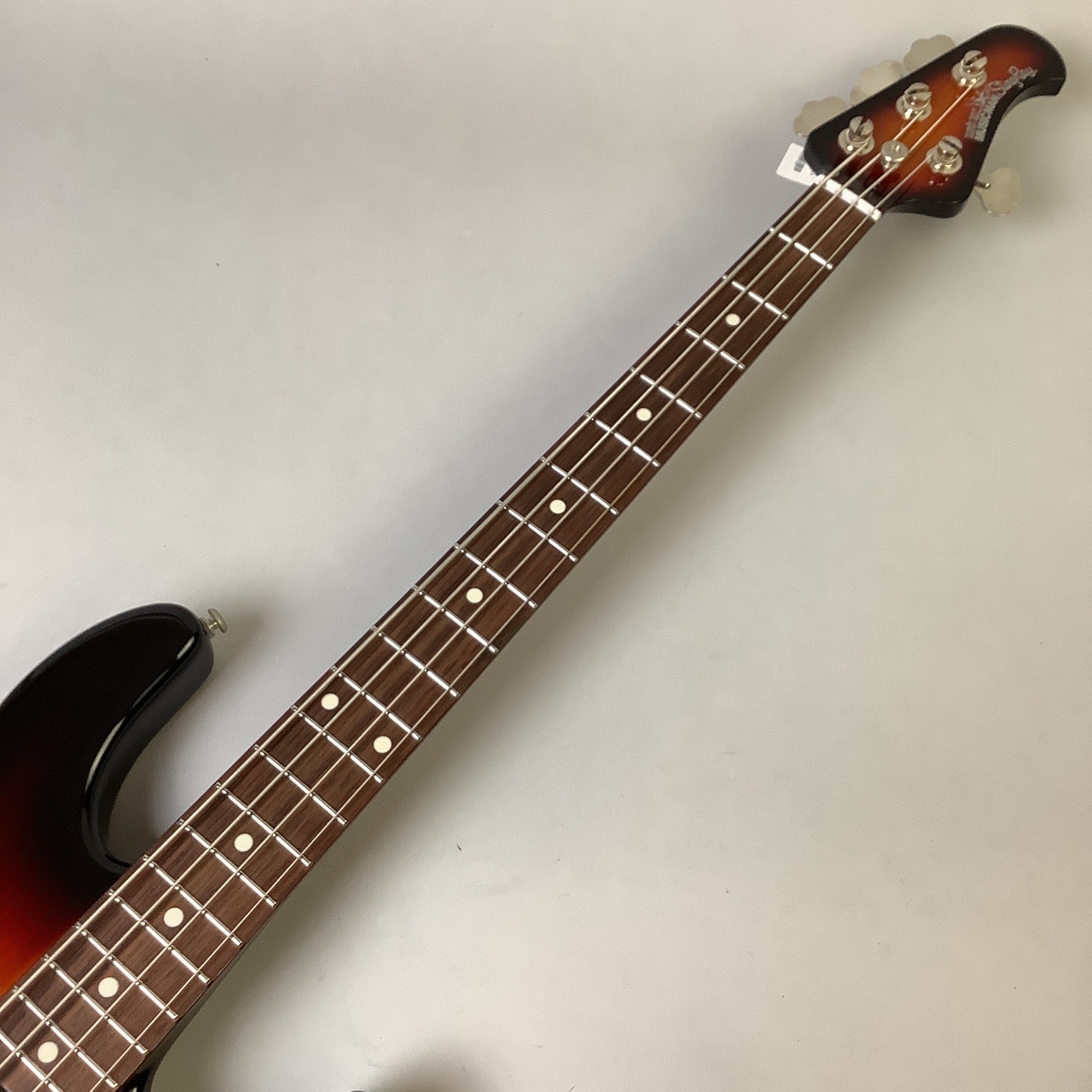 MUSIC MAN StingRay4/R Neck Through（中古/送料無料）【楽器検索