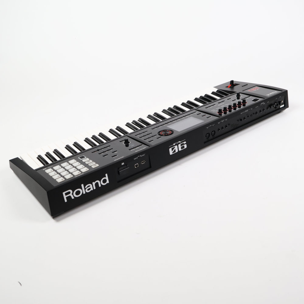 Roland シンセサイザー　FA-06 Roland 【中古】 ROLAND FA-06 Music Workstation シンセサイザー