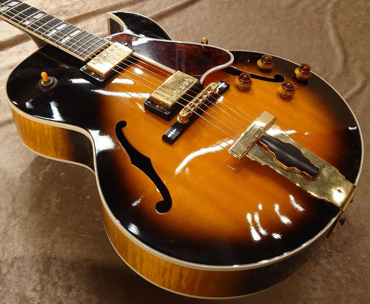Gibson 【USED】 L-4CES Vintage Burst Maple Side,Back 1996年製