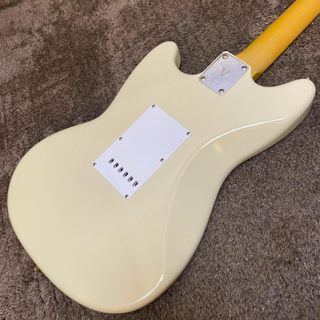 Vanzandt Bronson III【尾張小牧店】（中古/送料無料）【楽器検索