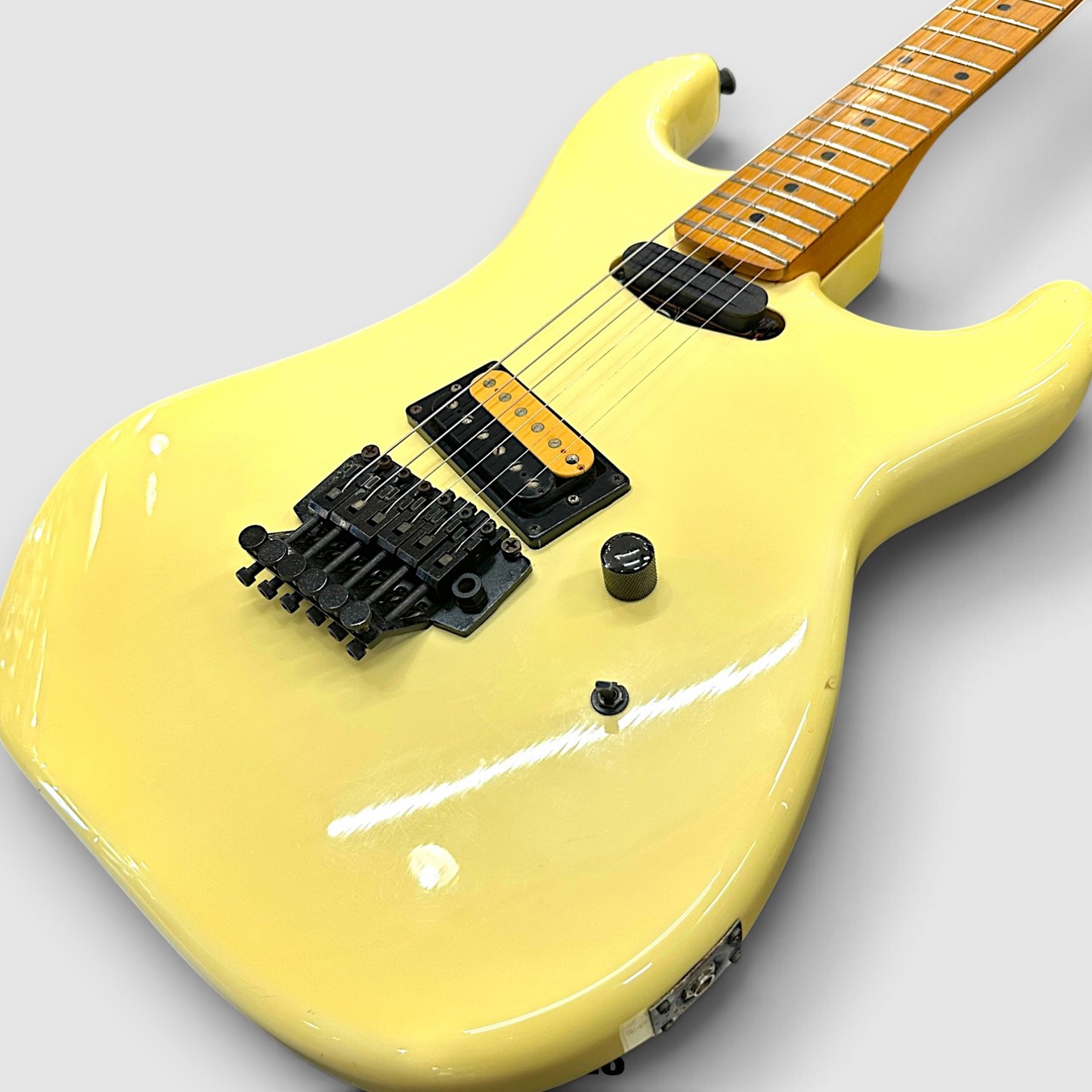 KRAMER EK-1BF（中古）【楽器検索デジマート】