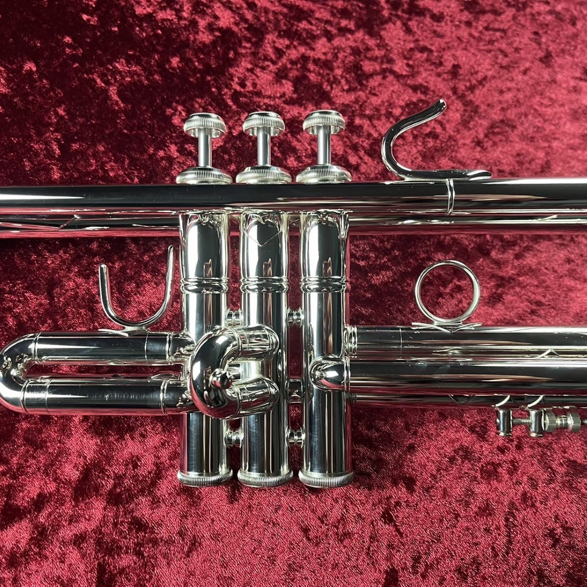 Bach 180ML37SP イエローブラス・シルバー仕上げ B