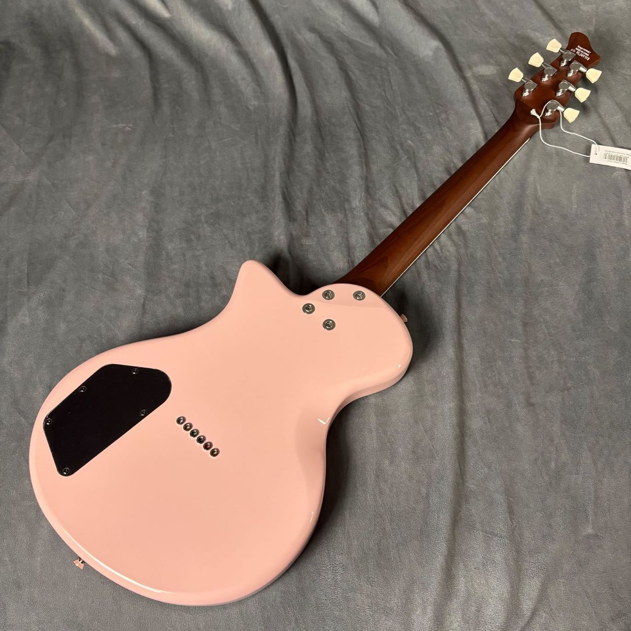 パーティを彩るご馳走や HORNET RYOGA Shell ベイクド ハムバッカー エレキギター Pink ギター