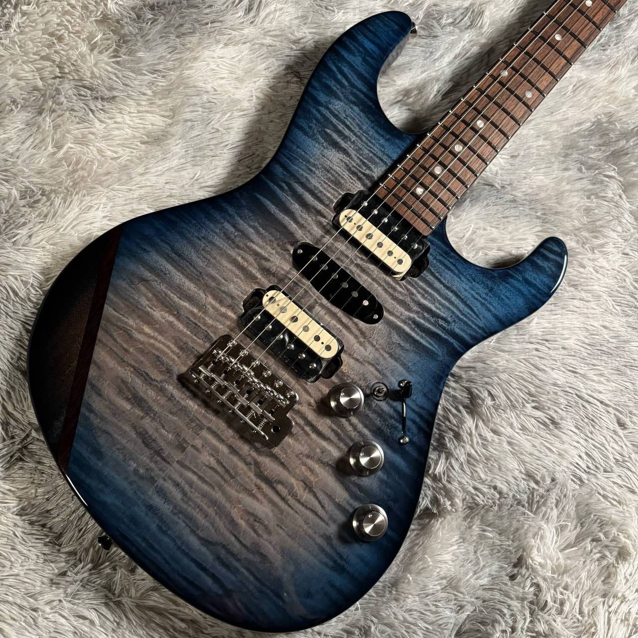 FREEDOM CUSTOM GUITAR RESEARCH EZA22FSSH 淡麗《 響 》 - セセラギ