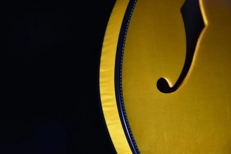 Seventy Seven Guitars EXRUBATO-JAZZ-JT ANA・スプルーストップ