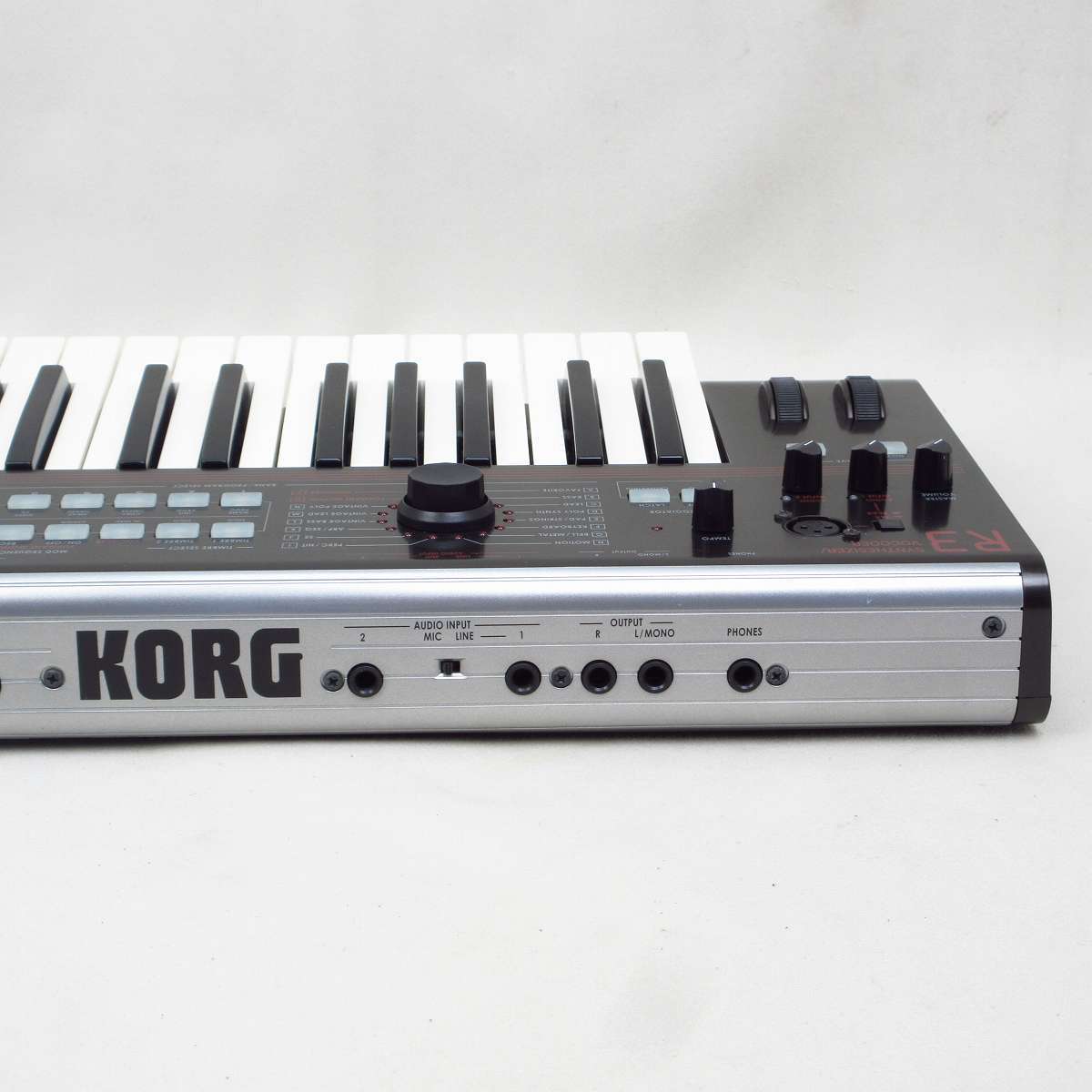 KORG R3 