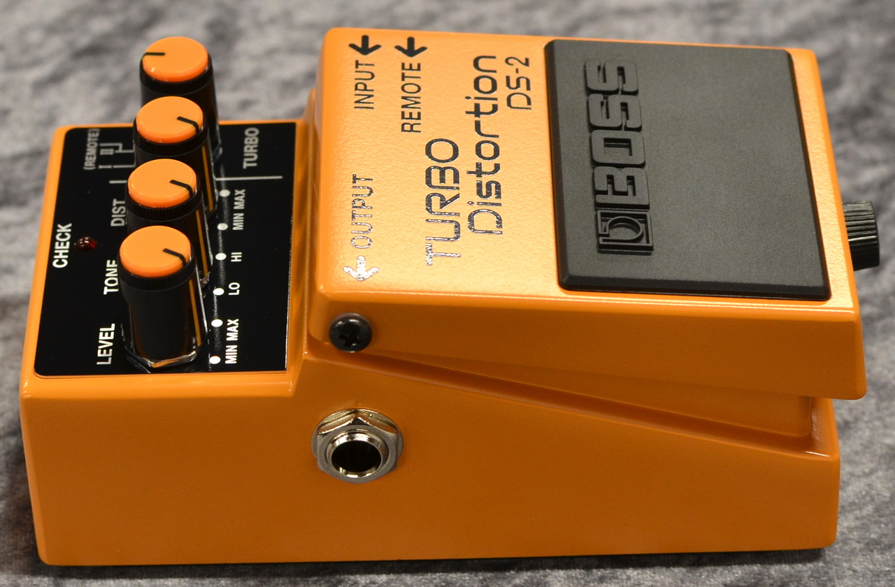BOSS TURBO Distortion DS-2 ディストーション BOSS / DS-2の特徴や使い方をレビュー。ジョン・フルシアンテも
