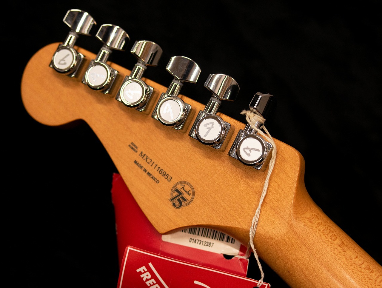 Fender Player Plus Stratocaster Tequila Sunrise（新品特価/送料無料