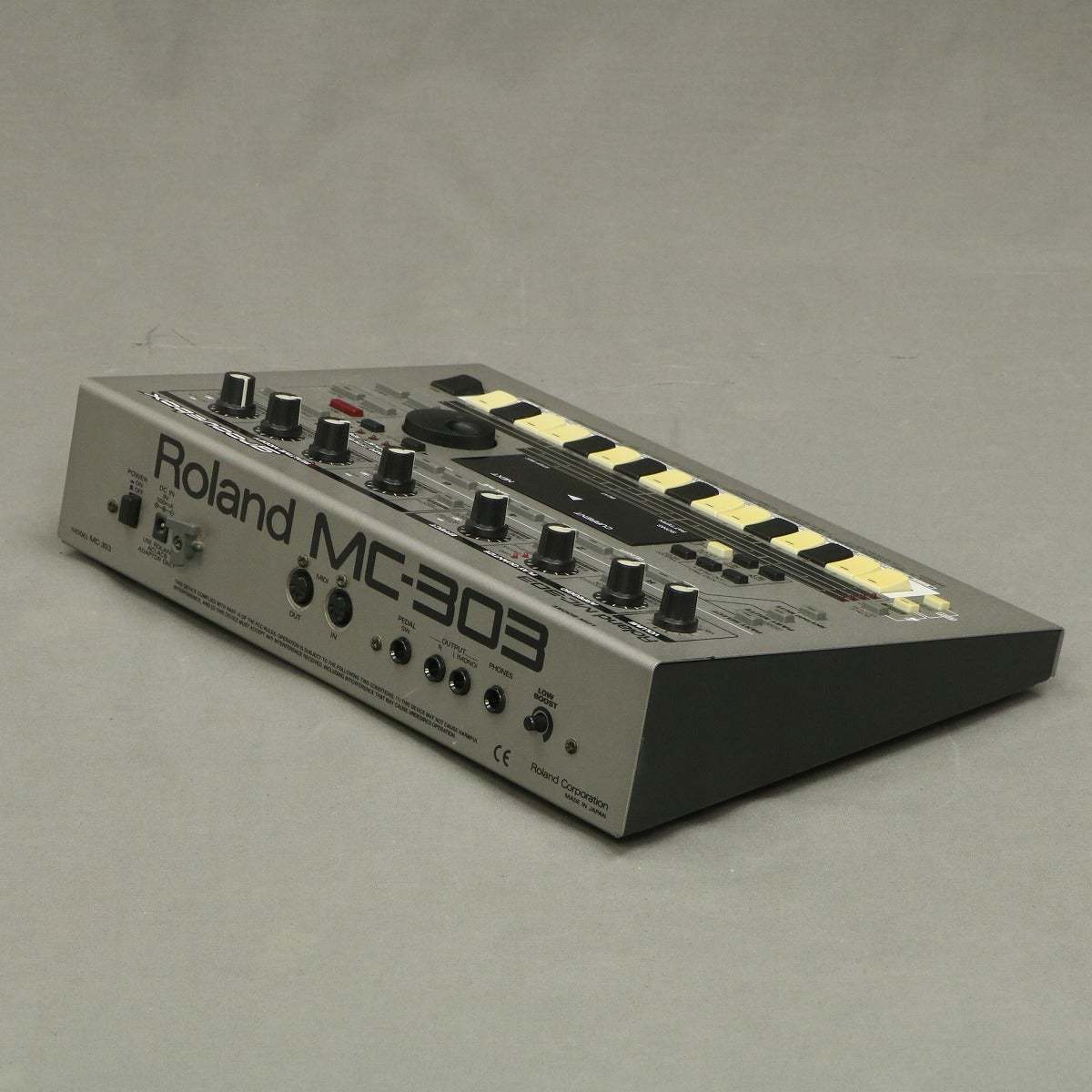 Roland MC-303 【御茶ノ水本店】（中古/送料無料）【楽器検索デジマート】
