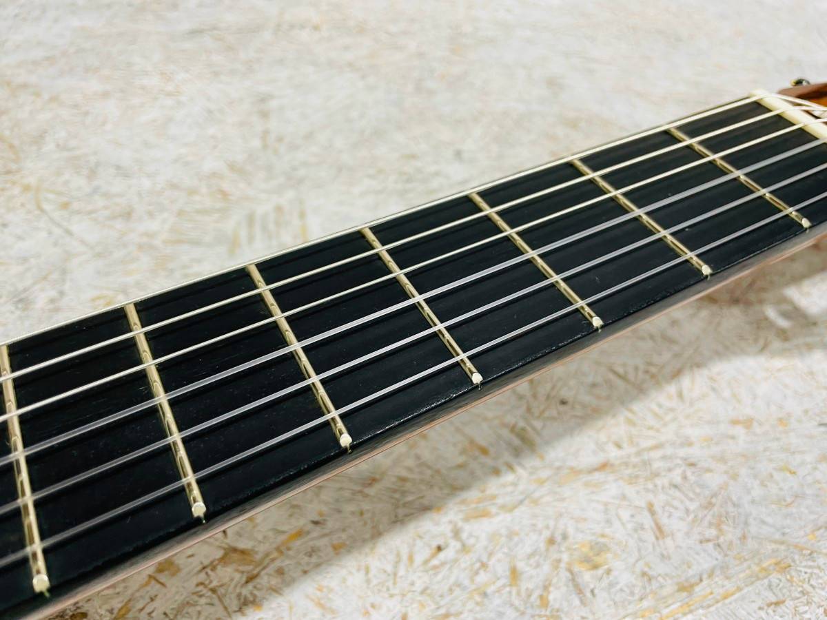 Antonio Sanchez 1017 スペイン クラシックギター 2003年 ANTNIO SANCHEZ 1017 スペイン製のクラシックギターです。この