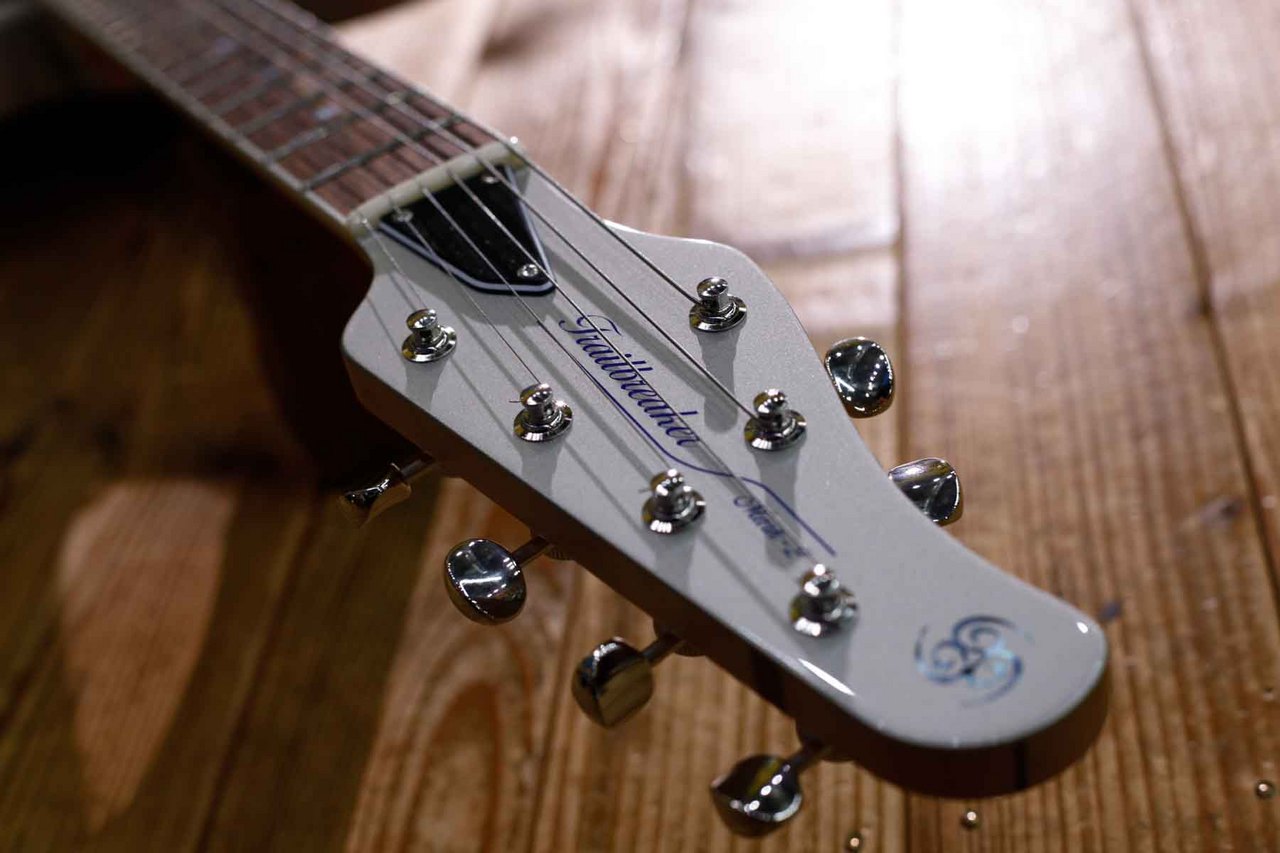 OOPEGG Supreme Collection Trailbreaker Mark2 w/ Tremolo